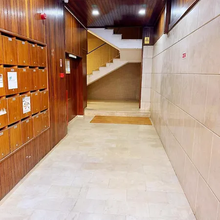 Downtown Spacious Suite-3min Metro